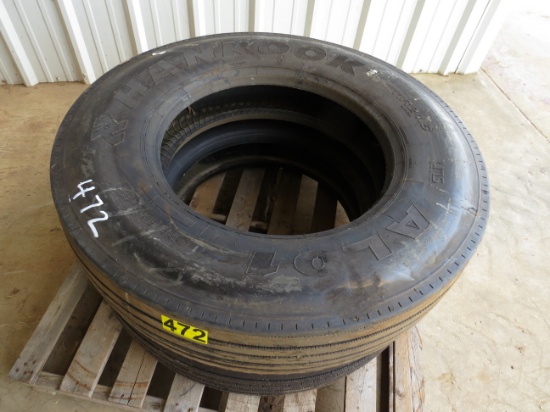 (2) 11R-24.5 tires Hankook and Bridgestone