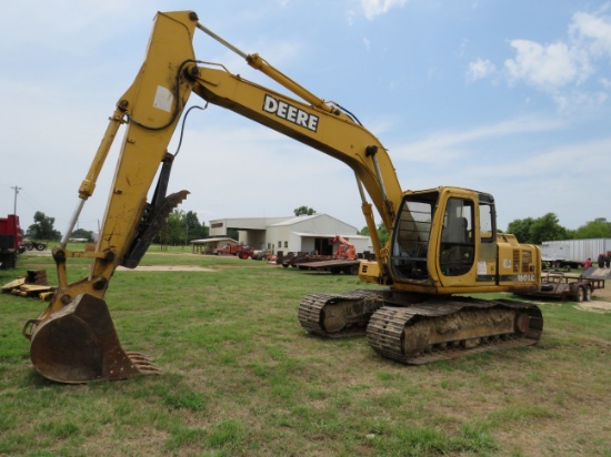 John Deere 160LC Excavator with mechanical thumb