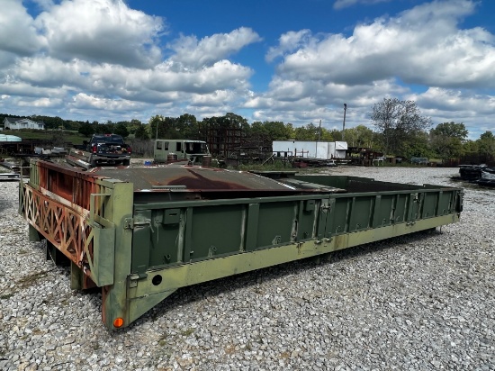 Military 21' flatbed w/fold down sides