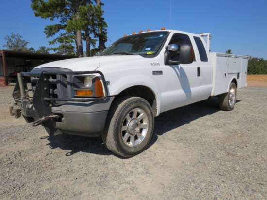 2005 FORD 350