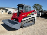 2013 Takeuchi TL12 skid steer