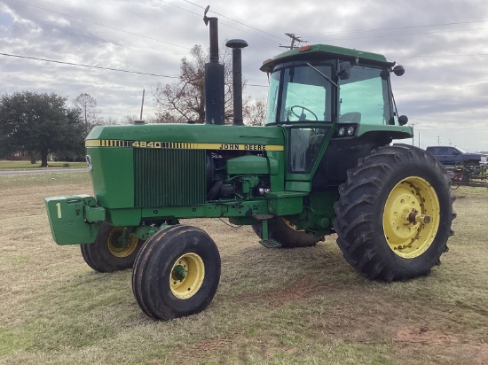 John Deere 4840 8,328 hours showing, power shift, quick hitch, 2 sets of remotes, 1000 RPM