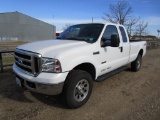 2006 F-350, 1 ton, Ford Diesel P/U with 5th wheel hookup, 134,000 miles, ext. cab, 6.0 turbo diesel