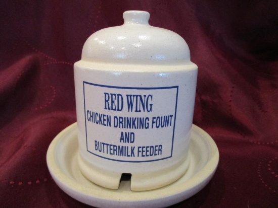 1993 RWCS commemorative Chicken water fount