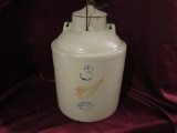 Red Wing 3 Gal. Large Wing Ball Lock Jar