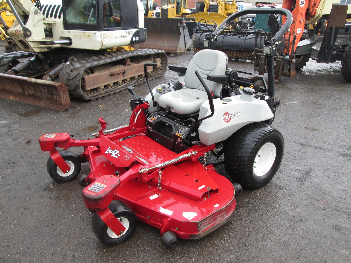 Exmark Lazer Z XS Zero Turn Mower | Proxibid