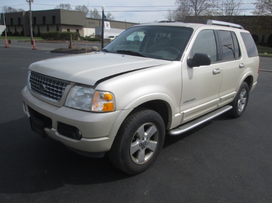 2005 Ford Explorer Limited SUV
