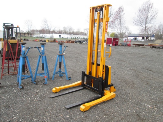 2006 Multiton SM20 Pallet Jack