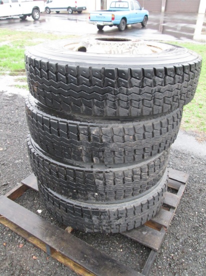 (4) 275/80R22.5 Tires