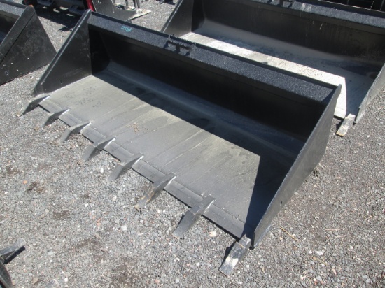 80" Bucket With Teeth