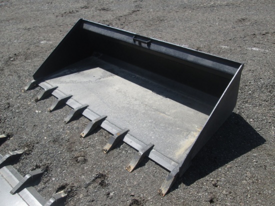 80" Bucket With Teeth