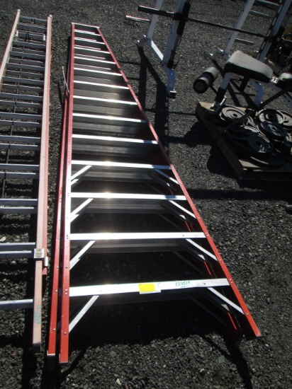 Lynn Fiberglass Step Ladder