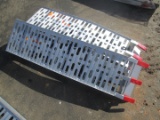 (2) Extreme Max Folding Aluminum Ramps
