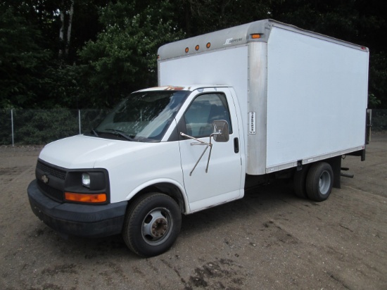 2006 Chevrolet 3500 Box Truck