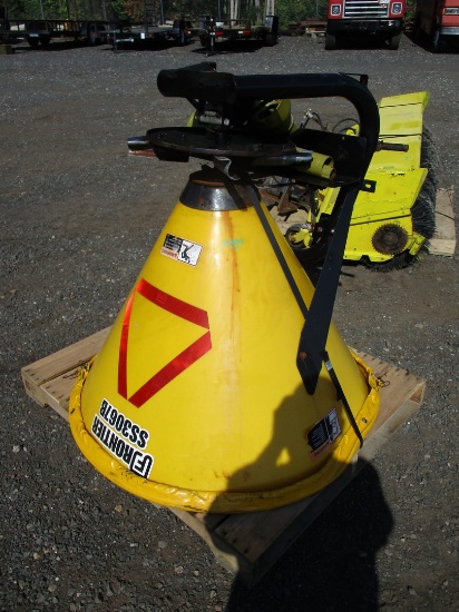 Frontier SS3067B Fertilizer Spreader