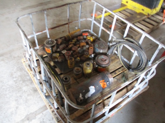 Quantity of Hydraulic Jacks and Hoses