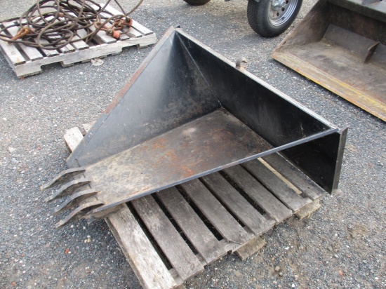 Fabtech Stump Bucket With Teeth