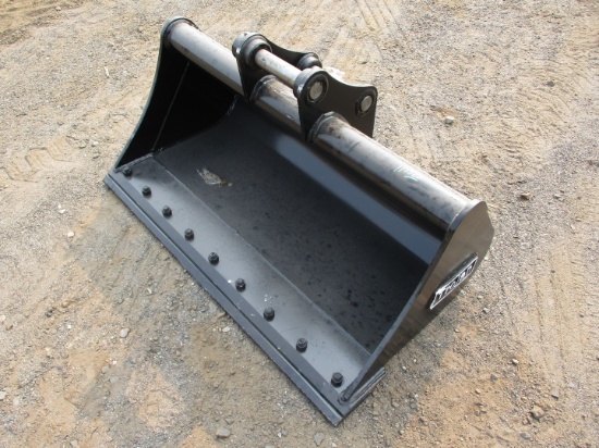 42" Excavator Cleanup Bucket With BOCE