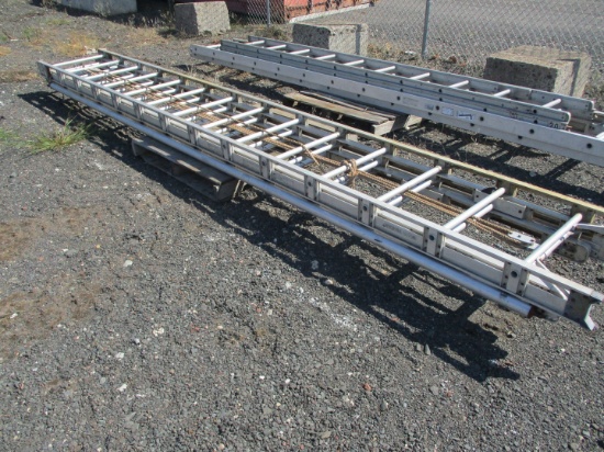 45' Aluminum 3 Stage Ladder