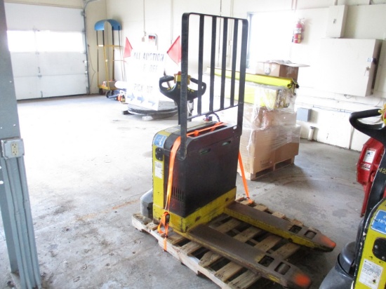 Hyster W40Z Motorized Hand Truck