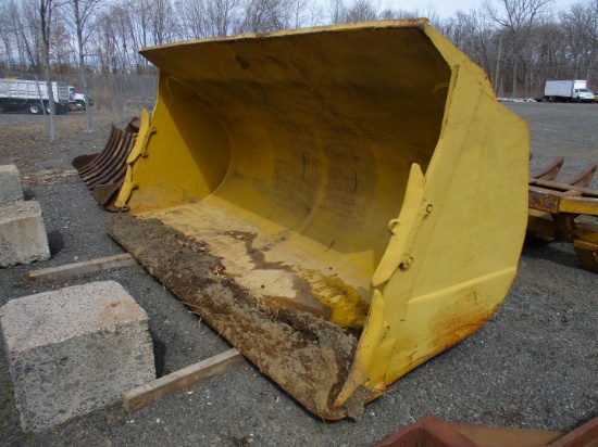 12' 988B Wheel Loader Bucket