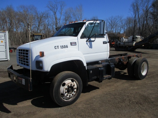 1999 GMC C6500 S/A Cab and Chassis