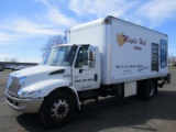 2002 International 4300 S/A Box Truck
