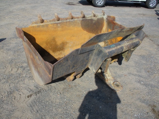 80" Bucket With Teeth