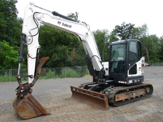 2014 Bobcat E85 Hydraulic Excavator
