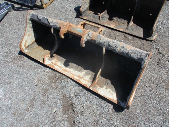 Bobcat 52" Cleanup Bucket