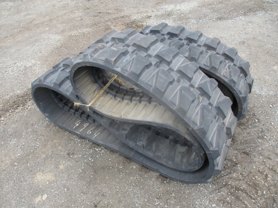 (2) Rubber Excavator Tracks