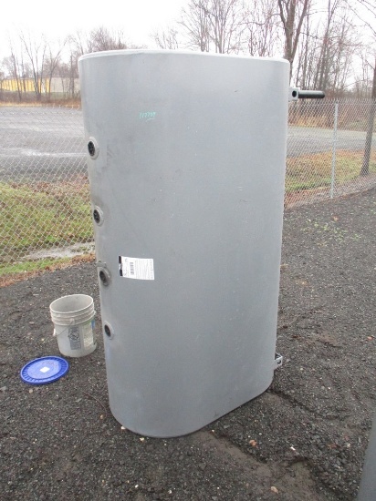 330 Gallon Steel Oil Tank