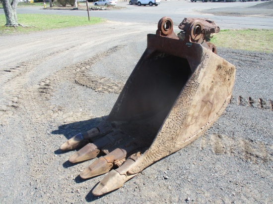 34" Excavator Bucket With Teeth