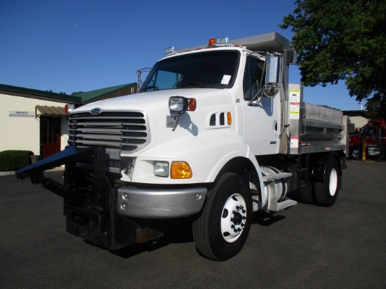 2006 Sterling LT9500 S/A Dump Truck