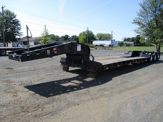 2005 Fontaine TL50FLD 50 Ton Lowbed Trailer