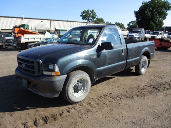 2004 Ford F-250 XL Pickup