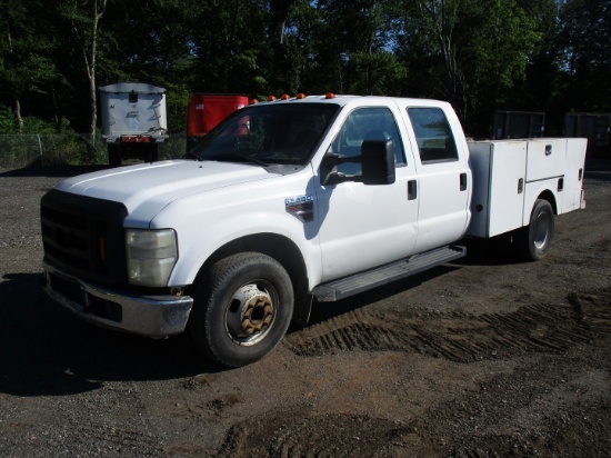 2008 Ford F-350 XL Utility Body Truck