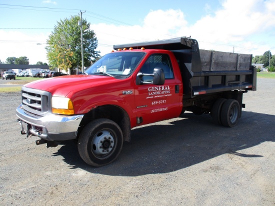 2001 Ford F-550 XL S/A Dump Truck