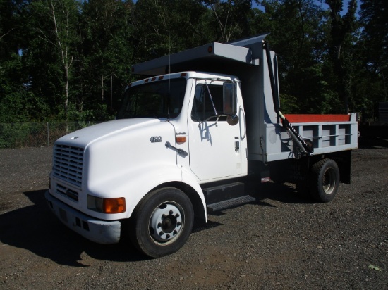 1995 International 4700 LPX S/A Dump Truck