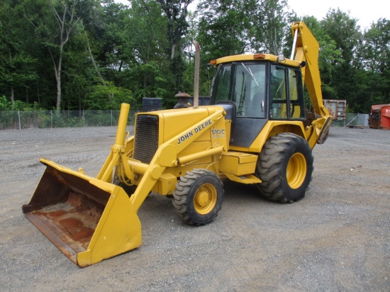 John Deere 510C Backhoe Loader