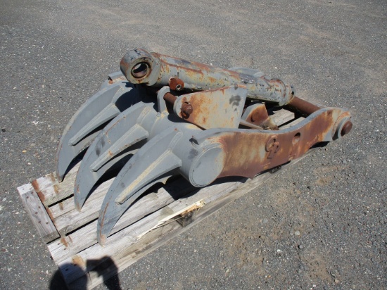CP Hydraulic Thumb