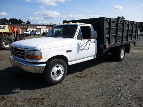 1997 Ford F-350 XL Flatbed Truck