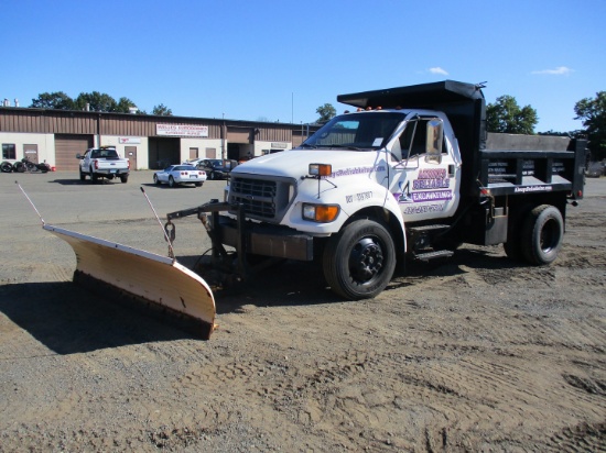 2002 Ford F-650 S/A Dump Truck
