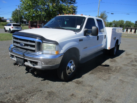 2004 Ford F-350 Utility Truck