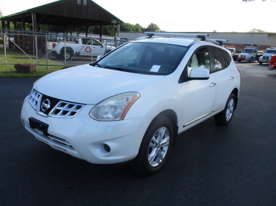 2013 Nissan Rogue SV SUV
