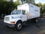 2002 International 4700 S/A Box Truck