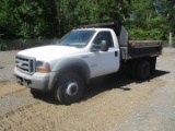 2005 Ford F-450 XL S/A Dump Truck