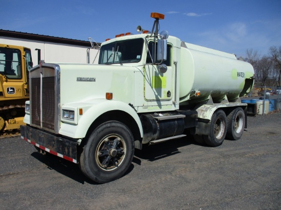 1984 Kenworth W900 T/A Water Truck