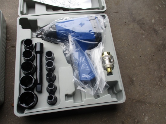 1/2" Impact Gun/Socket Set