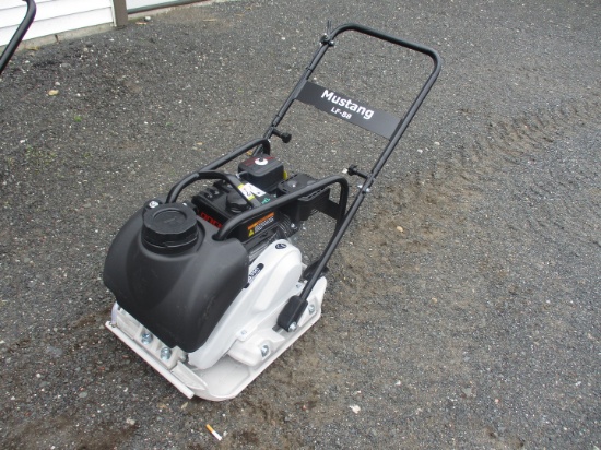 Mustang LF-88 Vibratory Plate Compactor